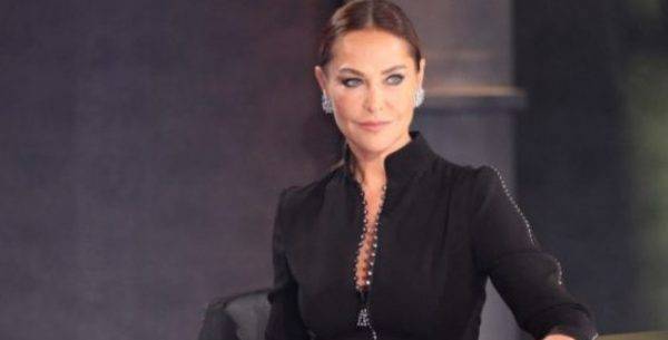 Hülya Avşar