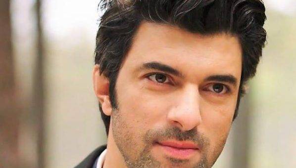 Энгин Акюрек