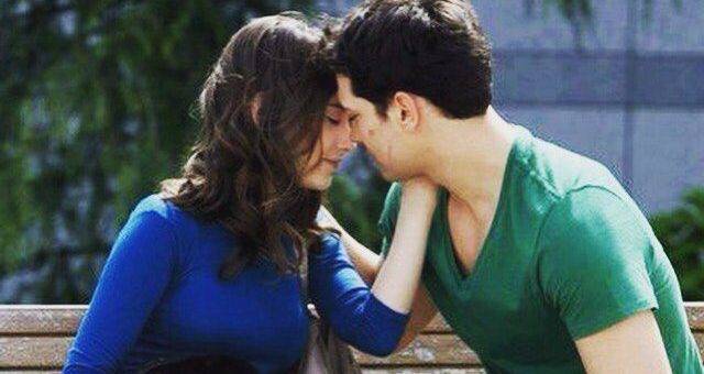 Хазал Кая и Чагатай Улусой