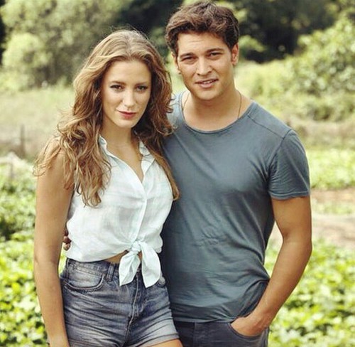 Чагатай Улусой и Серенай Сарыкая