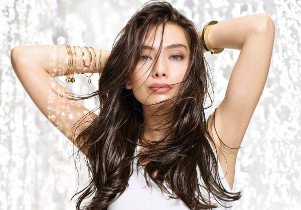 Неслихан Атагюль