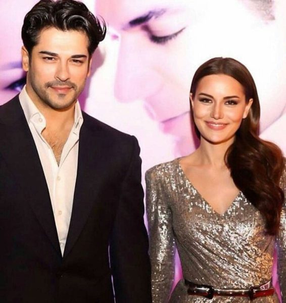 Фахрие Эвджен и Бурак Озчивит уехали в Германию Турецкие