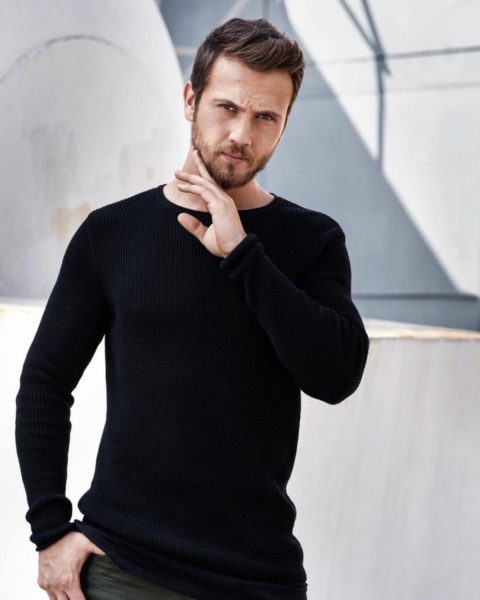 Арас Булут Ийнемли