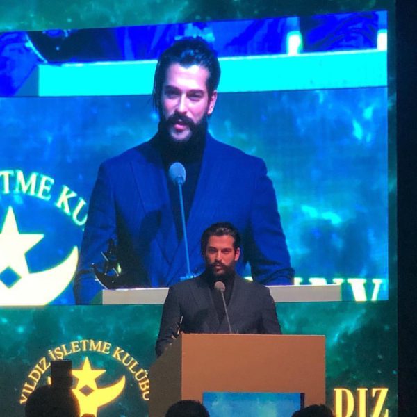 Бурак Озчивит