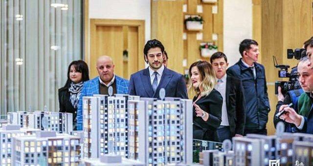 Бурак Озчивит