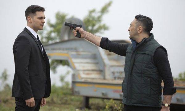 сериал Защитник