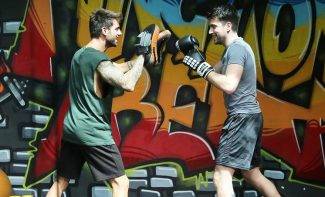 Любовь напоказ