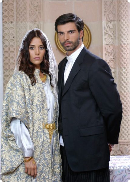 Cansu Dere & Mehmet Akif Alakurt Cansu Dere & Mehmet Akif Alakurt