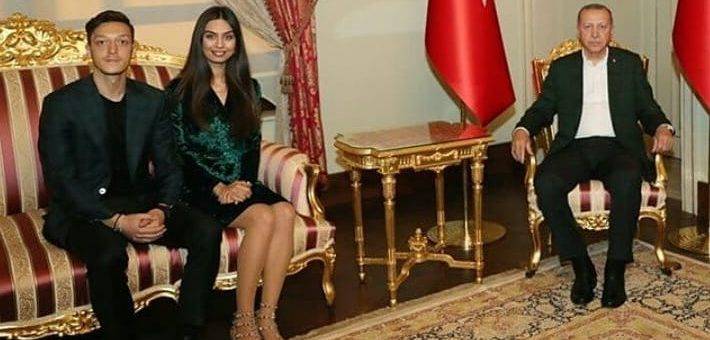 Месут Озил поужинал с президентом Турции