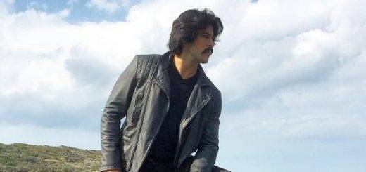 Бурак Озчивит