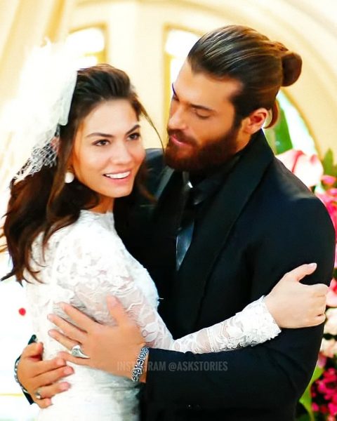 Джан Яман и Демет Оздемир