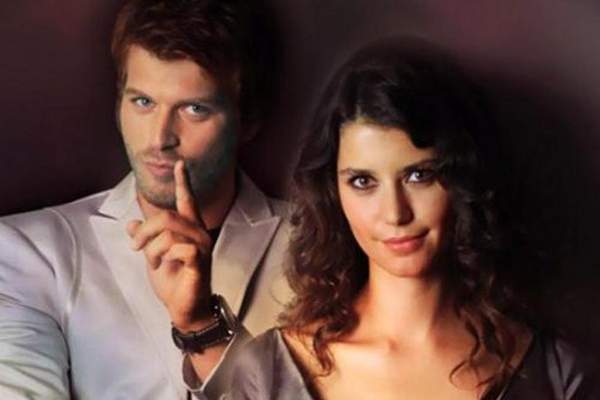 Кыванч Татлытуг и Берен Саат