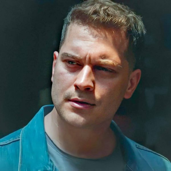 сериал Защитник