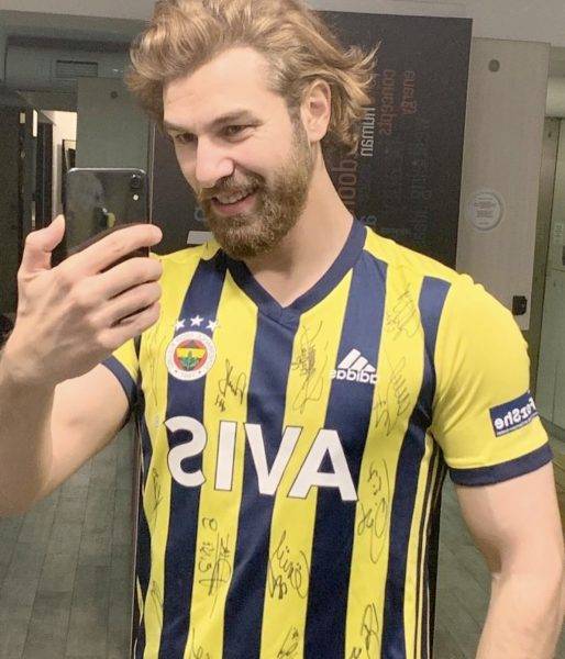 Фуркан Палалы