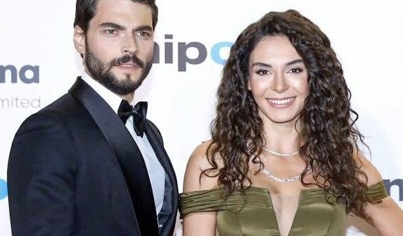 Эбру Шахин и Акын Акынозю