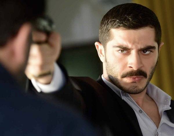 Бурак Дениз