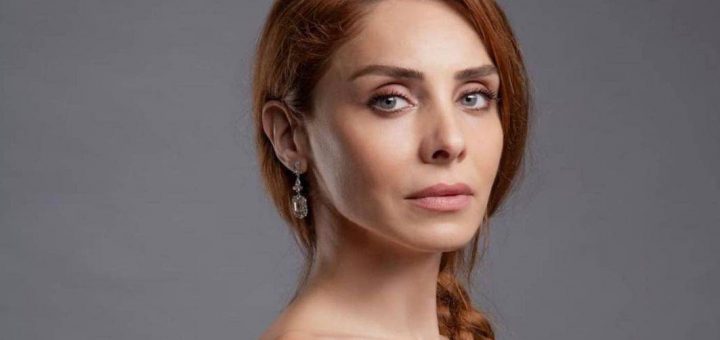 Нур Феттахоглу