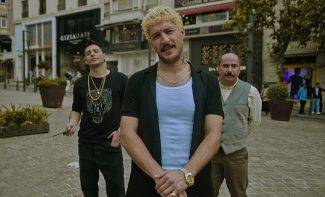 Три куруша / Üç kuruş