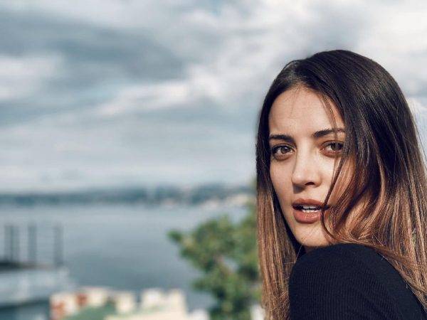 Ирем Сак