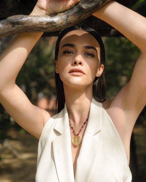 Ханде Сорал