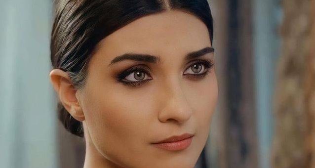 Туба Бюйюкюстюн