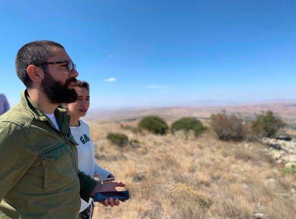 Неслихан Атагюль и Кадир Догулу