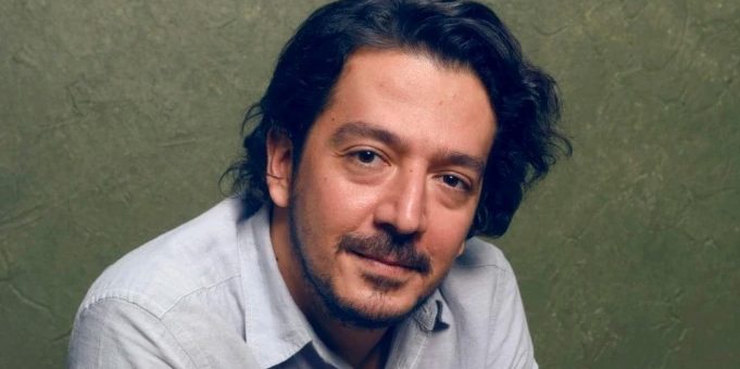 Толга Карачелик