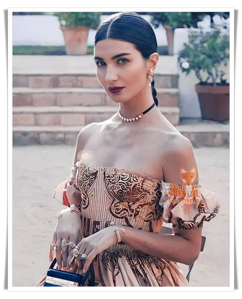 Туба Бюйюкюстюн