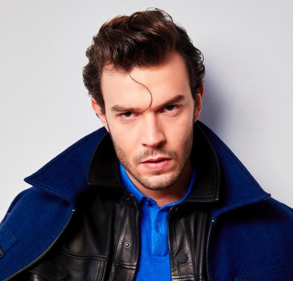 Айтач Шашмаз