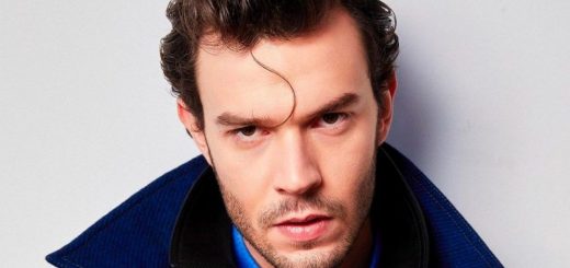 Айтач Шашмаз