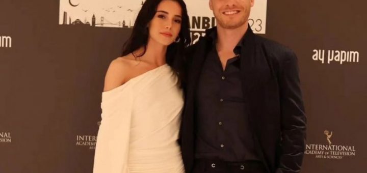 Керем Бюрсин и Хафсанур Санджактуан