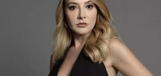 Долунай Сойсерт