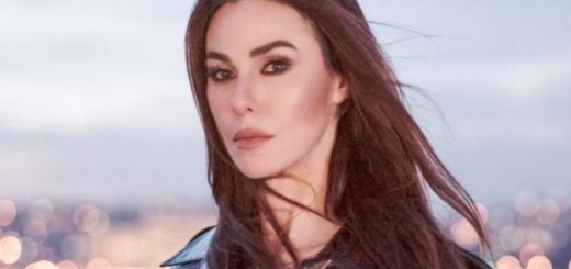 Дефне Самьели