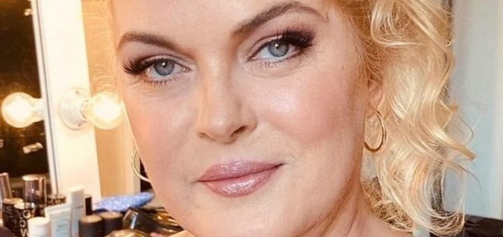 Нурсели Идиз