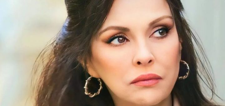 Айдан Шенер