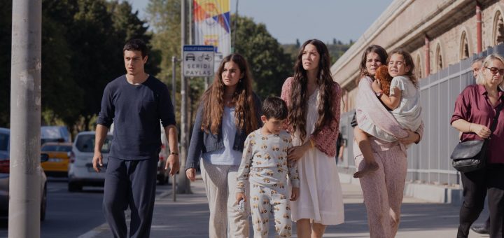 сериал Беззащитные