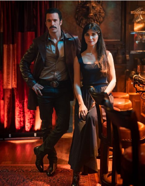 Барыш Ардуч и Туба Бюйюкюстюн 